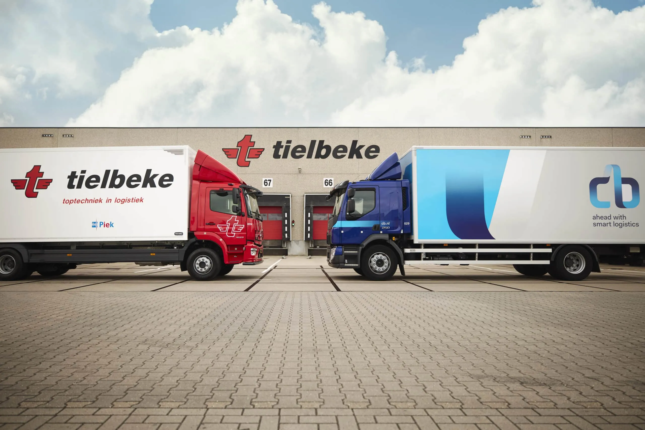 vrachtwagens van Tielbeke en CB